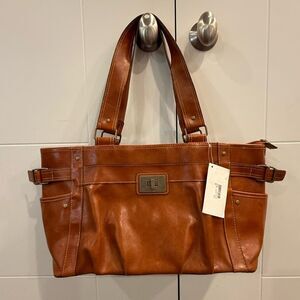 Mondani Tan Shoulder Bag